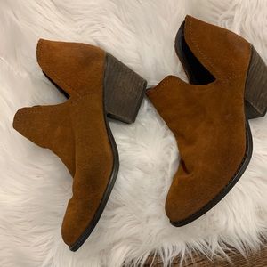 Steve Madden Suede Booties